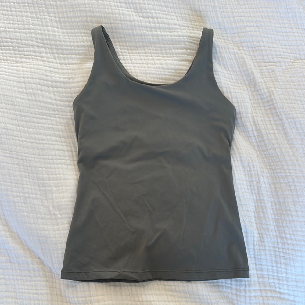 Adanola Tank